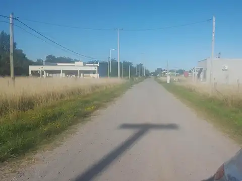 TERRENO EN LEZAMA GRAN OPORTUNIDAD 