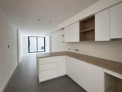 VENTA 3 AMB EN TORRE DE CATEGORIA CON AMENITIES