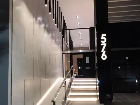 2 ambientes con cochera en alquiler en Banfield