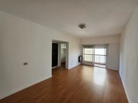 Departamento en Alquiler en Vicente Lopez Vias / Rio, USD 600.000