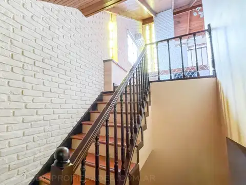 Depto Tipo Casa en Venta de 3 ambientes