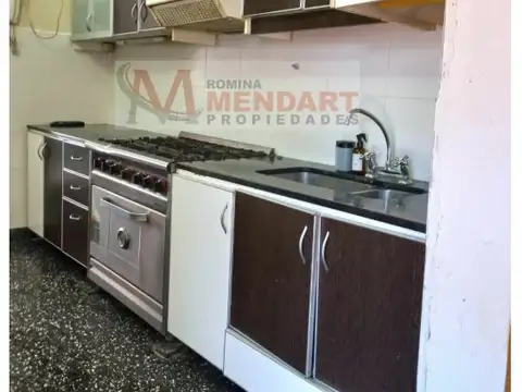 Av. Cañada Juan Ruiz 300 , Piso 0