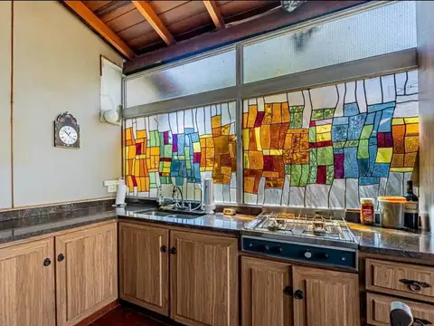 Casa en Venta en Olivos Roche, USD 245.000