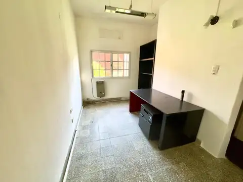 Casa 6 ambientes con 3 baños