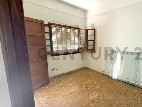 CASA EN VENTA. MICROCENTRO. ZONA DE BANCOS Y COMERCIOS. VENADO TUERTO.