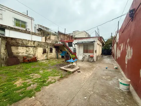 Casa Lote Propio en Villa Luro - Ideal Emprendimiento