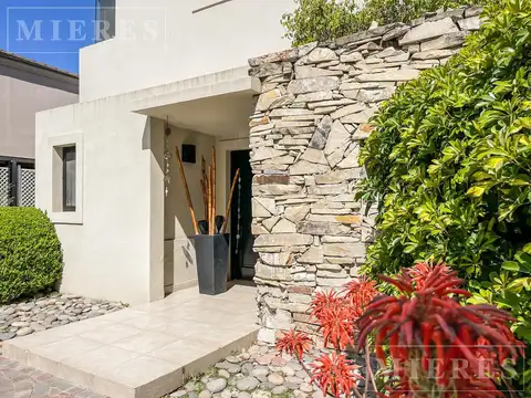 Casa en venta  con renta en El Establo, Colinas del Norte 390, Del Viso