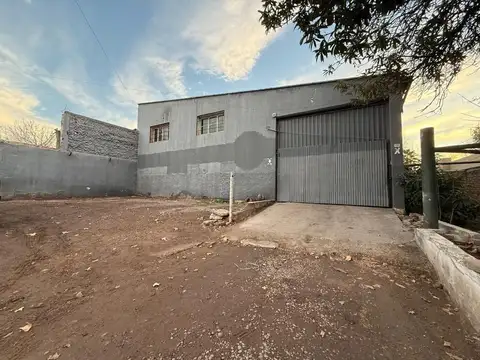 VENTA GALPON CORAZON DE CHACRAS DE CORIA