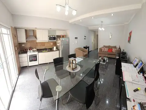 Depto Tipo Casa en Alquiler de 2 ambientes