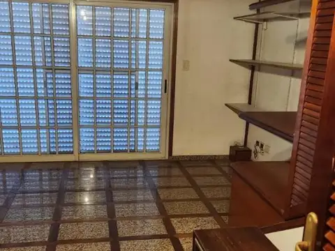 Local en Alquiler en Morón Norte, $ 5.500.000