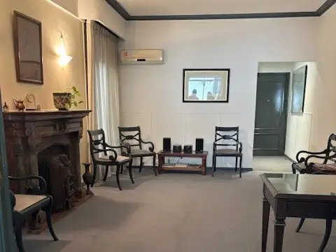 Av. Córdoba 1400, Piso 1