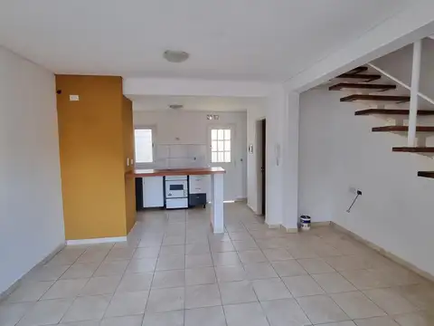 Casacuberta 800, Piso PB