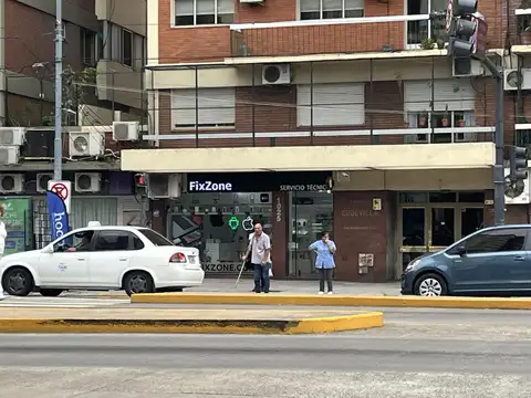 Local en Venta en Vicente López, USD 200.000