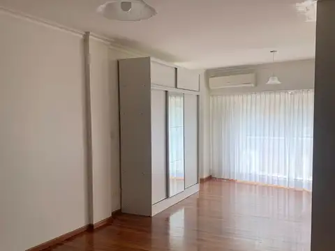 Agüero 2200, Piso 6