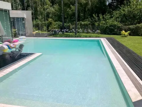 Casa en Alquiler en Santa Maria del Tigre, USD 8.500