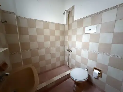 Depto Tipo Casa 2 ambientes con 1 baño