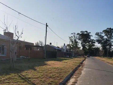 Terreno en Venta en Granadero Baigorria, USD 18.000
