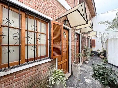 Depto Tipo Casa en Venta 25 años