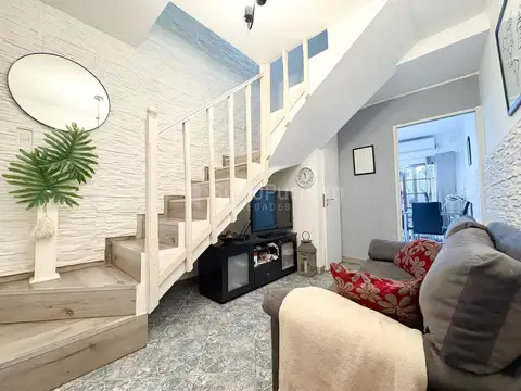 Depto Tipo Casa 3 ambientes con 1 baño