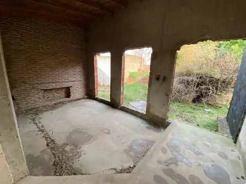 Casa - Venta - Argentina, Lobos