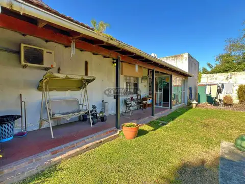 Casa 4 ambientes con 1 baño