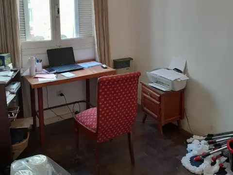 Casa 6 ambientes con 4 baños