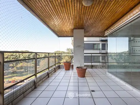 Departamento en Venta de 4 dormitorios