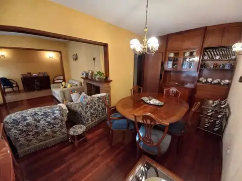 Casa en Venta en José Mármol, USD 230.000