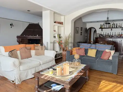 Casa en Venta en Castelar Norte, USD 251.000
