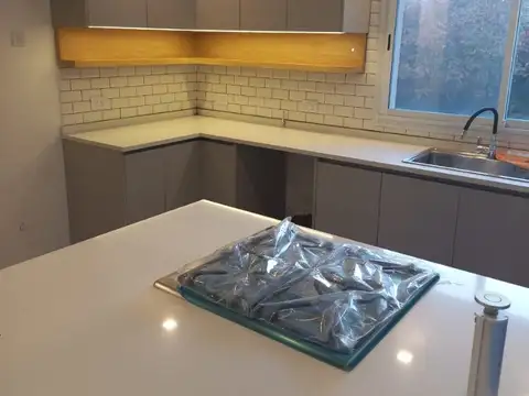 CASA EN VENTA A ESTRENAR EN BARRIO CERRADO EN SAN MIGUEL