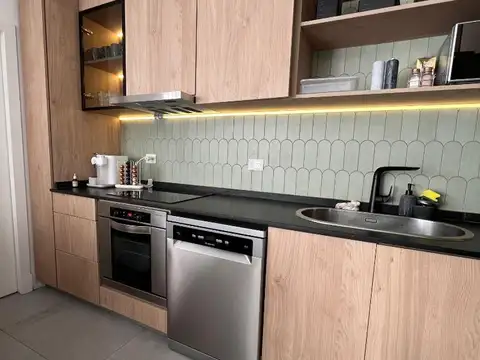 Depto Tipo Casa 4 ambientes con 3 baños
