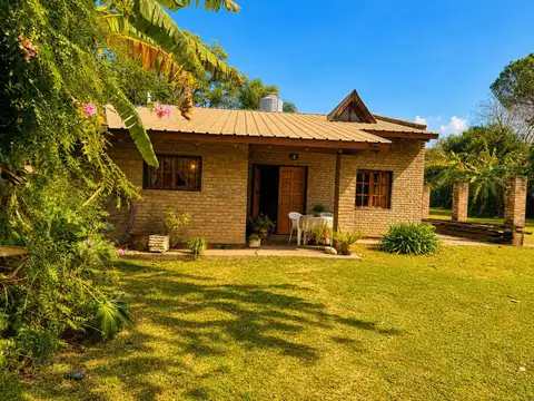 Casa en Venta con 1 cochera