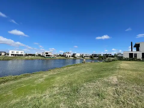 Lote en venta Barrio Costas, Puertos