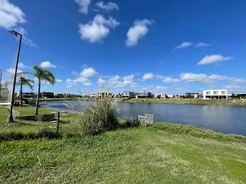 Terreno en Venta de 856,0 m2