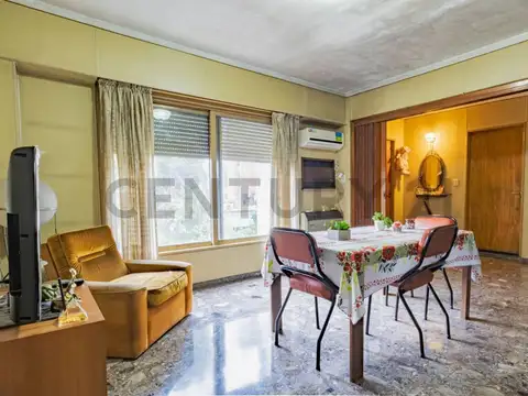 VENTA PH 5 AMBIENTES/CASEROS APTO CREDITO-PERMUTA