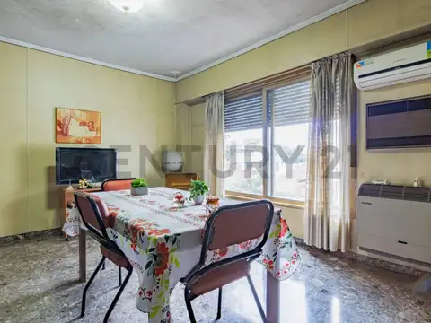 VENTA PH 5 AMBIENTES/CASEROS APTO CREDITO-PERMUTA