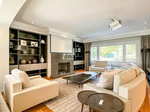 Casa en Venta en Lujan, USD 550.000