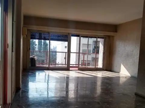 Yerbal 2160 , Piso 5