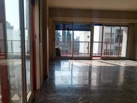 Departamento en Venta de 5 ambientes