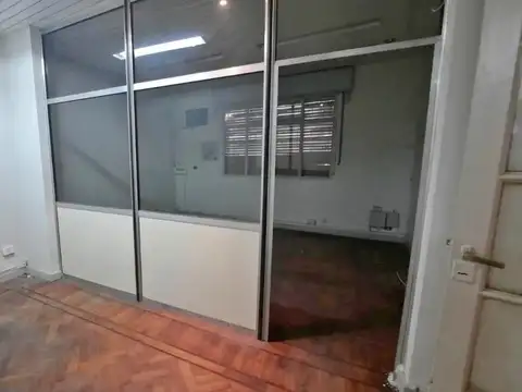 ALQUILER Excelente PH 6 Ambientes con Patios y Cocina en Villa Crespo.  Solo para Uso Comercial