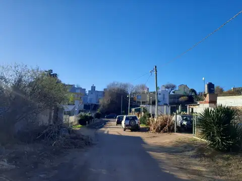 Terreno en Venta 20  mts Fondo