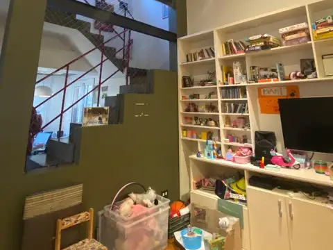 Depto Tipo Casa 4 ambientes con 2 baños