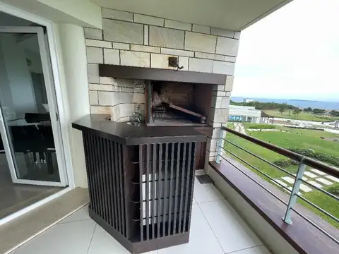 Departamento en Venta en Punta Ballena, USD 650.000