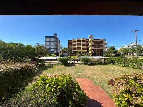 Casa en Venta en Villa Gesell, USD 380.000