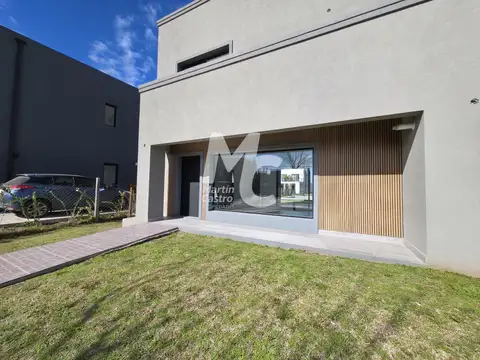 Leandro Niceforo Alem 3300