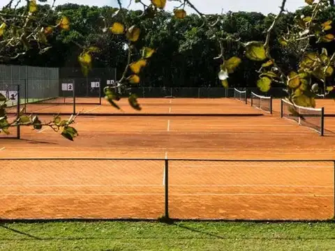 Terreno en Venta en San Sebastian, USD 14.500