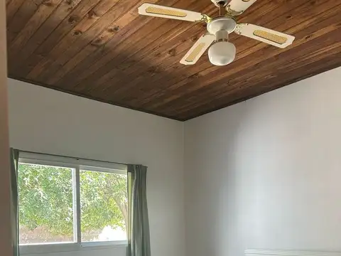 Casa 2 ambientes con 1 baño