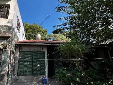 CASA 5 AMBIENTES EN VENTA MINISTRO RIVADAVIA