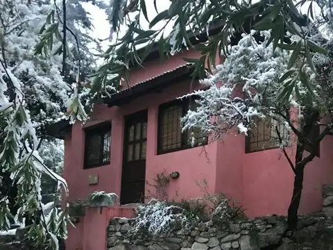 Casa 6 ambientes con 5 baños