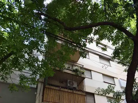 2 Amb Luminoso a pasos del subte